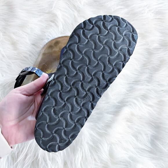 Birkenstock Gizeh Birko-Flor Patent in Navy - Picture 9 of 9